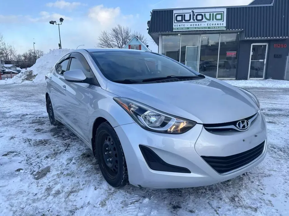 2016 HYUNDAI Elantra GL AUTOMATIQUE * 8 PNEUS * CLEAN CARFAX