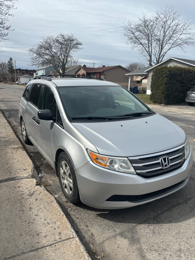 2013 Honda Odyssey LX in Cars & Trucks in Longueuil / South Shore - Image 2