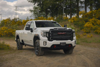 Equipped with a 6.6L Duramax diesel, 10-speed Allison, off-road suspension, and leather trim. Dealer... (image 1)