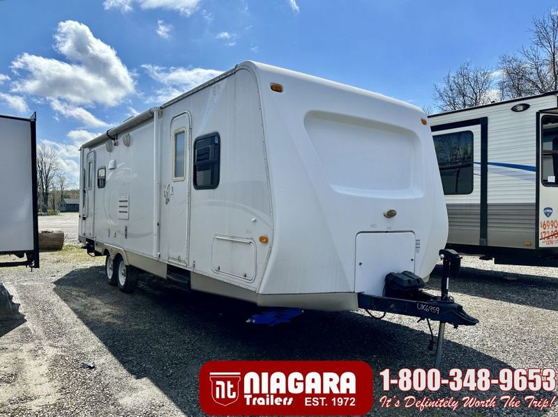 2010 KZ INC. SPREE 280RLS Travel Trailer Travel Trailers & Campers