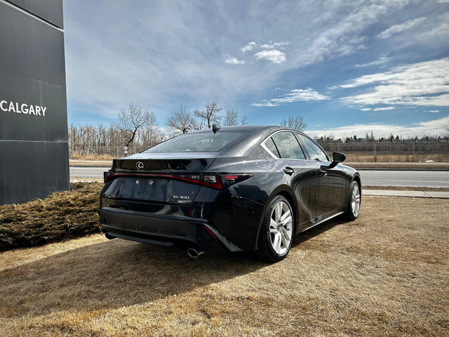 2021 Lexus IS 300 in Cars & Trucks in Calgary - Image 3