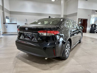 Feeling the urge for an eco-friendly and efficient ride? Look no further than the gently used 2025 T... (image 7)