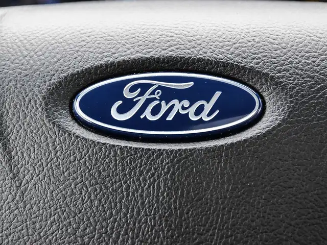 2020 Ford Edge SEL in Cars & Trucks in Kawartha Lakes - Image 25