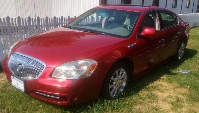 2011 Buick Lucerne CXL Premium dans Autos et camions  à Calgary