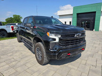 2024 Chevrolet Silverado 1500 LT Trail Boss with the 3.0L Duramax Diesel and only 11,000kms! Clean h... (image 2)