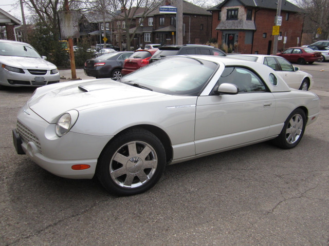 2005 Ford Thunderbird 50th ANNIVERSARY in Cars & Trucks in City of Toronto - Image 2