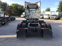 2021 VOLVO VNL84300;Heavy Duty Trucks - CONVENTIONAL W/O SLEEPER Penske Location 632 BELGRAVE WAY DE... (image 5)