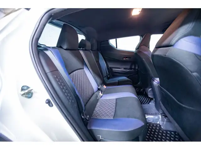 2021 Toyota C-HR XLE Premium BCam in Cars & Trucks in Red Deer - Image 24