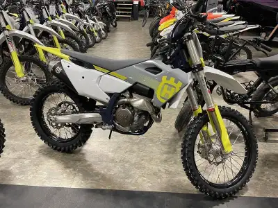 $750 off or 0.99% for 60 months! 2024 Husqvarna® FC 250 Hailed as the highest performing 250 cc 4-st...