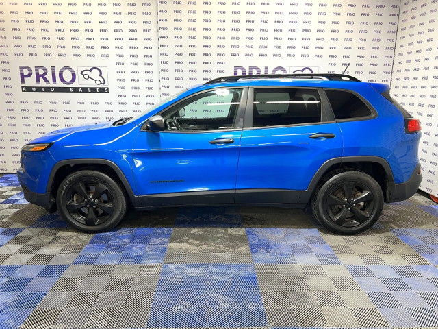2018 Jeep Cherokee in Cars & Trucks in Ottawa - Image 2