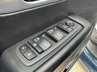 I'M NOT A REGULAR VAN - I'M A COOL VAN. THIS 2022 CHRYSLER PACIFICA TOURING L IS BUILT FOR REAL LIFe... (image 9)
