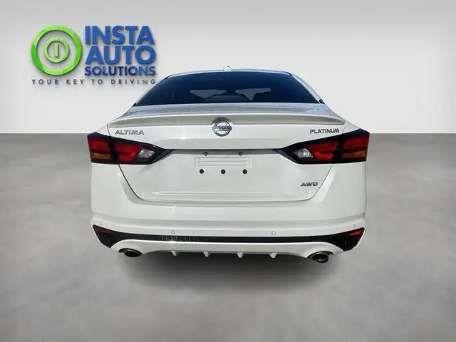 2019 Nissan Altima 2.5 Platinum AWD in Cars & Trucks in St. Albert - Image 8