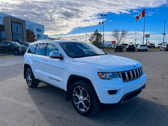  2019 Jeep Grand Cherokee Limited in Cars & Trucks in Saskatoon - Image 3