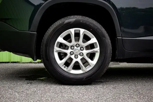 2021 Chevrolet Traverse LT Cloth • 7 PASSENGER • HEATED SEATS in Cars & Trucks in Ottawa - Image 7