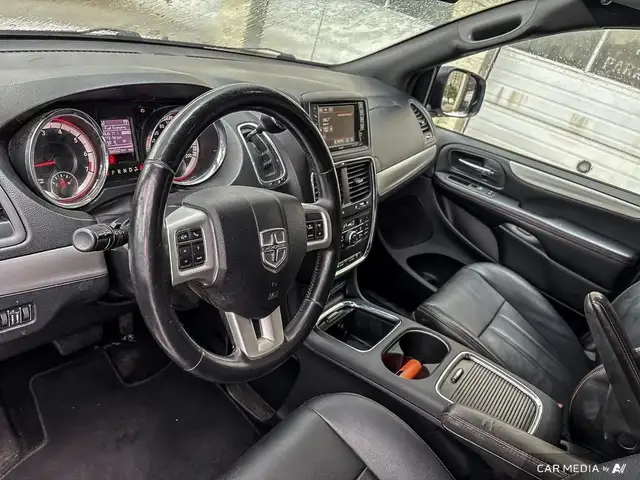 2019 Dodge Grand Caravan GT LEATHER | HEATED SEATS | HEATED S... in Cars & Trucks in London - Image 14