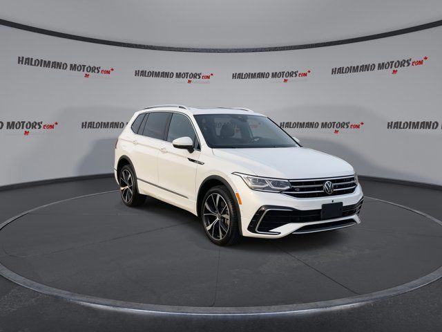 2024 Volkswagen Tiguan Highline R-Line in Cars & Trucks in Hamilton - Image 2