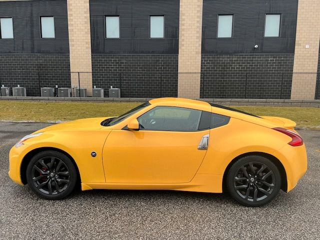 2018 Nissan 370Z Manual in Cars & Trucks in City of Toronto - Image 4