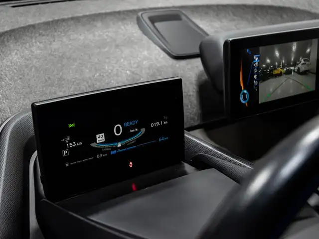 2017 BMW i3 HB w-RANGE EXTENDER PLUG IN HYBRID NAVI REAR VIEW in Cars & Trucks in City of Toronto - Image 24