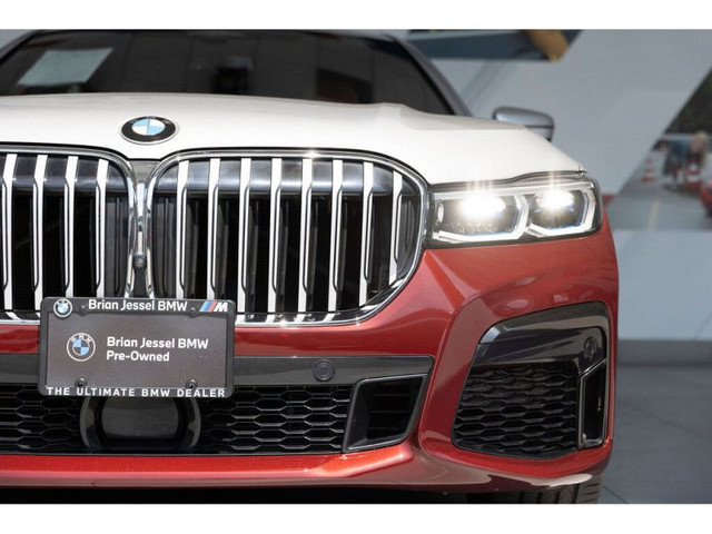 2022 BMW 7 Series 750i xDrive in Cars & Trucks in Vancouver - Image 4