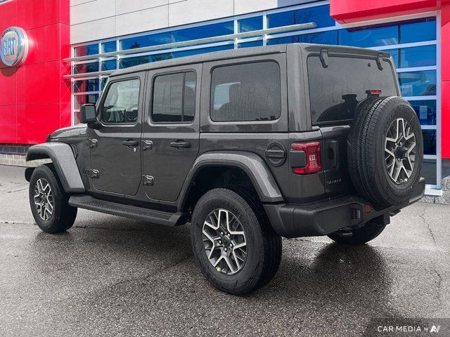 2025 Jeep Wrangler Sahara | Sky One–Touch Power Top | in Cars & Trucks in Guelph - Image 4