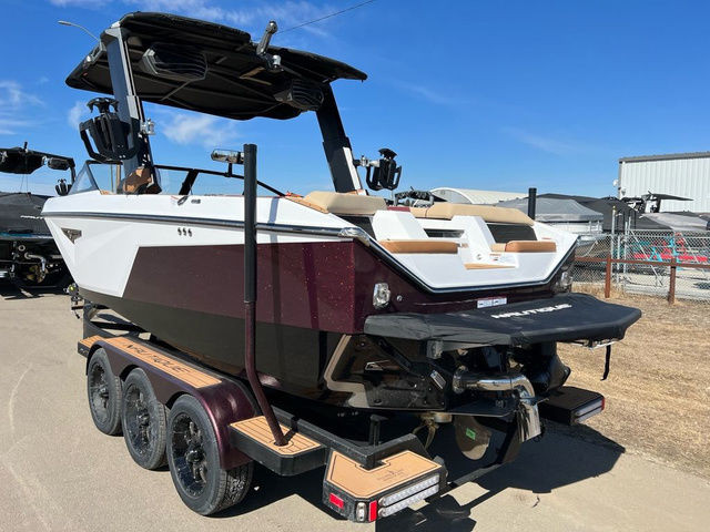 2023 Nautique Super Air Nautique S23 in Powerboats & Motorboats in St. Albert - Image 4