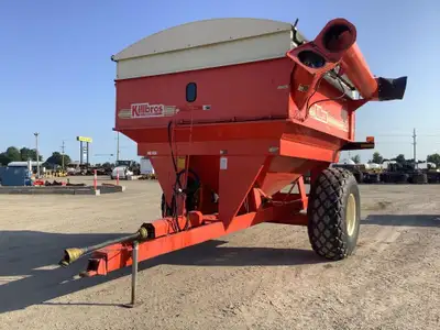 KILLBROS HIGH CAPACITY 590 GRAIN CART New/Used : Used