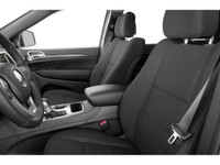 ALLOY WHEELS, TRAILER SWAY CONTROL, PANIC ALARM, REMOTE KEYLESS ENTRY, RADIO DATA SYSTEM, COMPASS, A... (image 5)
