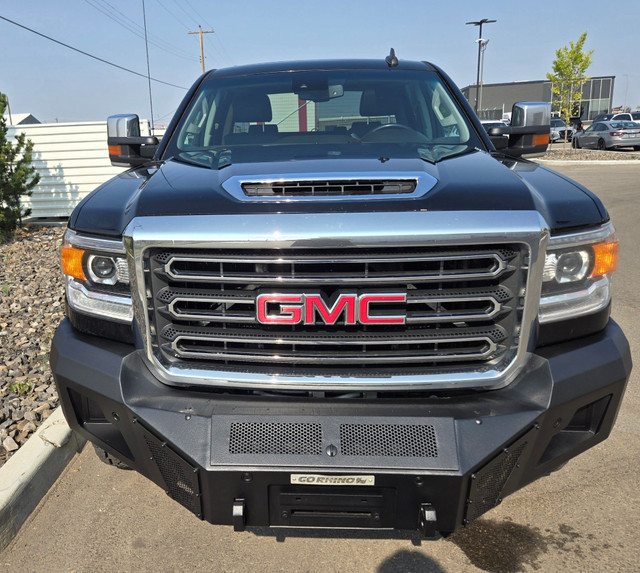 2018 GMC Sierra 2500HD SLT **NO ACCIDENTS**TRAILER HITCH/MIRR... in Cars & Trucks in Grande Prairie - Image 2