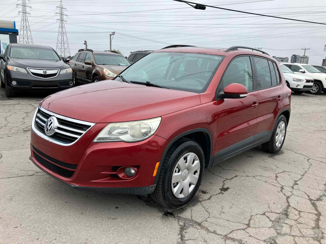 2010 Volkswagen Tiguan 4MOTION in Cars & Trucks in Laval / North Shore