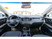 BEAUTIFUL 2019 KIA SORENTO! - Push Button Start - Heated Seats - Heated Steering Wheel - Apple CarPl... (image 2)