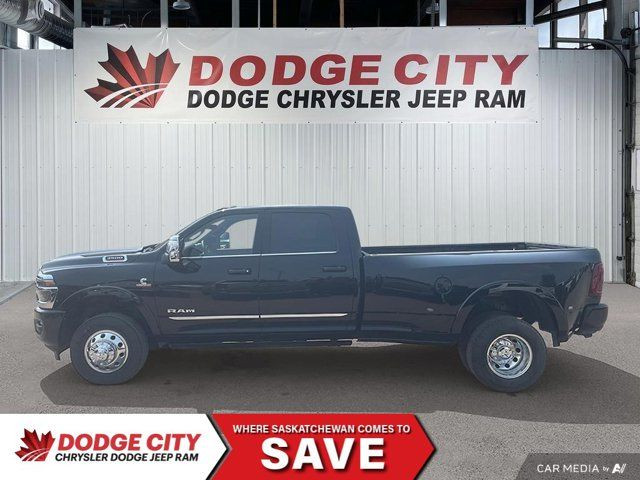 2025 Ram 3500 Limited 4x4 Crew Cab 8' Box in Cars & Trucks in Saskatoon - Image 2