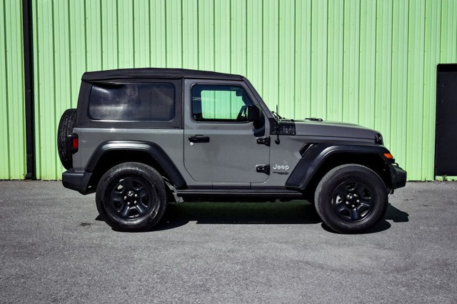 2020 Jeep Wrangler Sport • MANUAL • FOG LAMPS • REAR CAM • UCONN in Cars & Trucks in Cornwall - Image 2