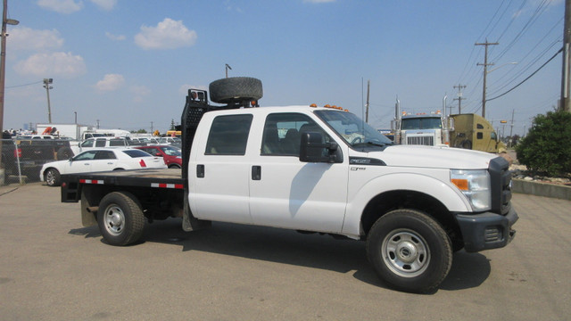 2015 Ford Super Duty F-350 SRW FLAT DECK in Heavy Equipment in Vancouver - Image 4