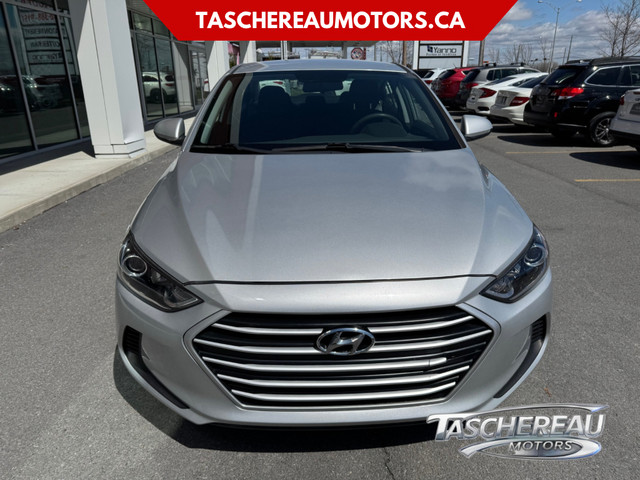 2017 Hyundai Elantra dans Autos et camions  à Longueuil/Rive Sud - Image 2