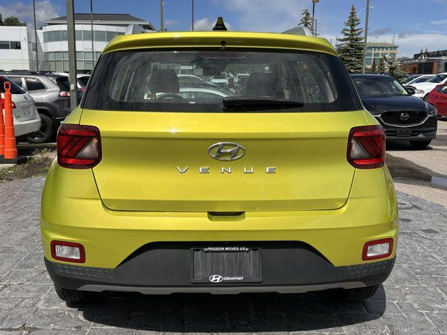 2020 Hyundai Venue Preferred | 3M | No Accidents | 2 Sets of in Cars & Trucks in Calgary - Image 4
