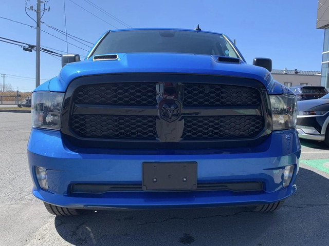 2022 RAM 1500 Classic Express Crew Cab 4X4 Carplay Mags Caméra B in Cars & Trucks in Longueuil / South Shore - Image 2