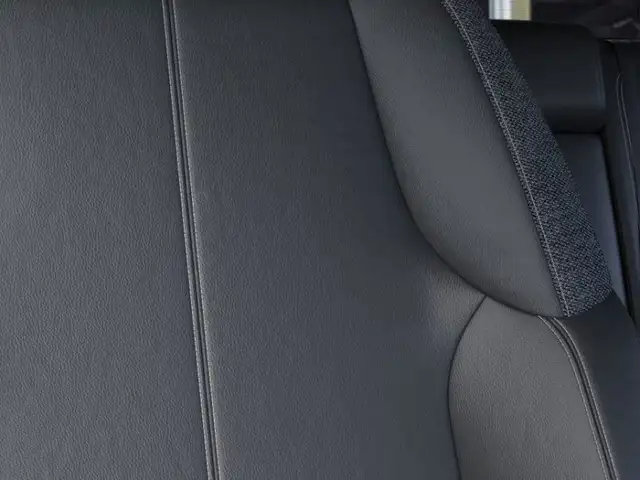 2025 Cadillac OPTIQ Sport in Cars & Trucks in Oakville / Halton Region - Image 25