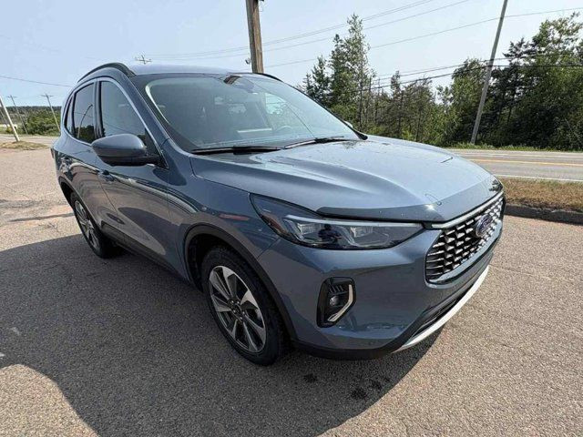 2023 Ford Escape Platinum AWD | Leather | 360 Camera in Cars & Trucks in Guelph