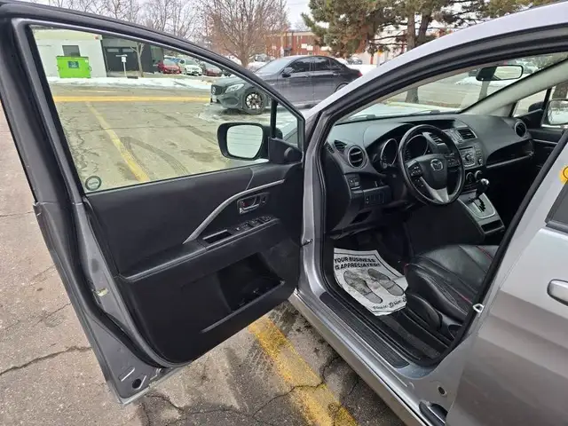MAZDA 5 GT | AUTO | 6 PASS | LEATHER | SUNROOF | HTD SEATS |  in Cars & Trucks in Mississauga / Peel Region - Image 13