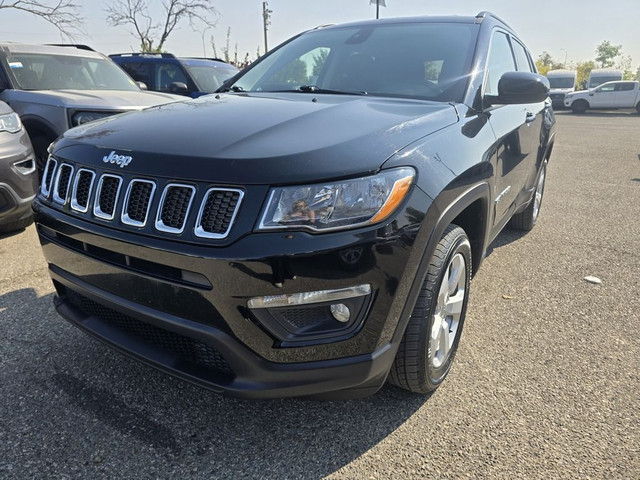 2021 Jeep Compass NORTH 4X4 | HTD SEATS | REM START | REV CAM in Cars & Trucks in Calgary - Image 4