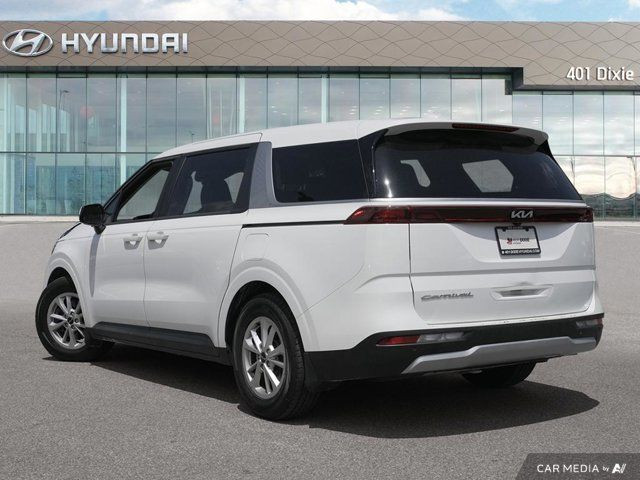 2022 Kia Carnival VAN in Cars & Trucks in Mississauga / Peel Region - Image 4