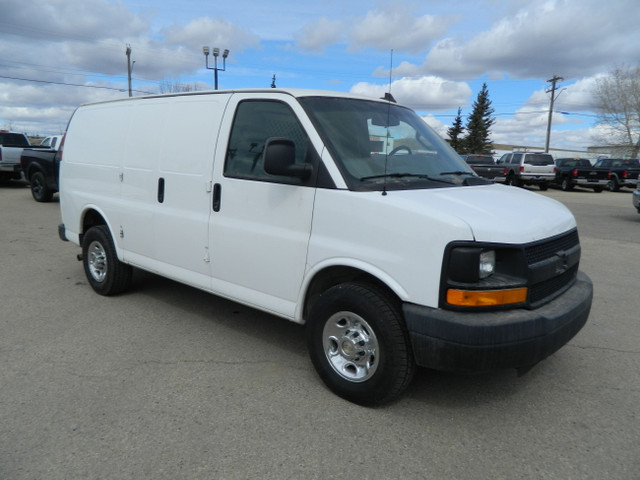 2016 CHEVY EXPRESS CARGO VAN 2500 3/4 TON/READY FOR WORK in Cars & Trucks in Edmonton