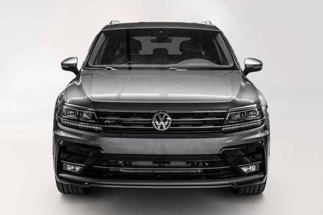 2021 Volkswagen Tiguan Highline 2.0T 8sp at w/Tip 4M Cuir * Toit in Cars & Trucks in City of Montréal - Image 2