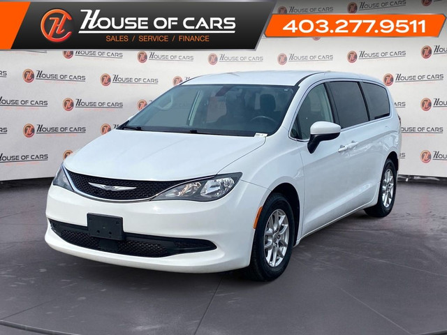 2021 Chrysler Grand Caravan SXT 2WD in Cars & Trucks in Calgary