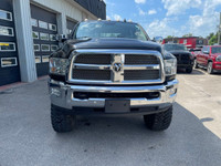 2018 Ram 2500 SLT 4x4 Crew Cab with the 6.7L Cummins Diesel and only 90,000kms! Big lift and tires,... (image 2)
