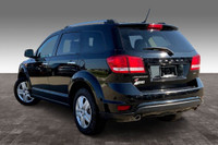 3.6 L 6 Cyl Engine Vehicle Options: Rear Back Up Camera, Touch Screen Radio System, Heated Seats, Se... (image 9)