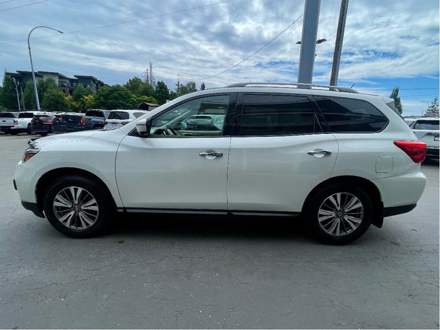 2018 Nissan Pathfinder SL Premium AWD LEATHR NAV SUNROOF 7-PASS in Cars & Trucks in Delta/Surrey/Langley - Image 4