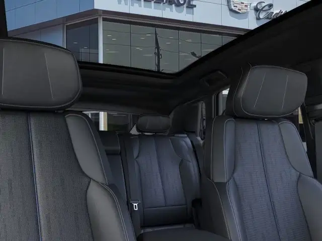 2025 Cadillac LYRIQ Sport in Cars & Trucks in Oakville / Halton Region - Image 28