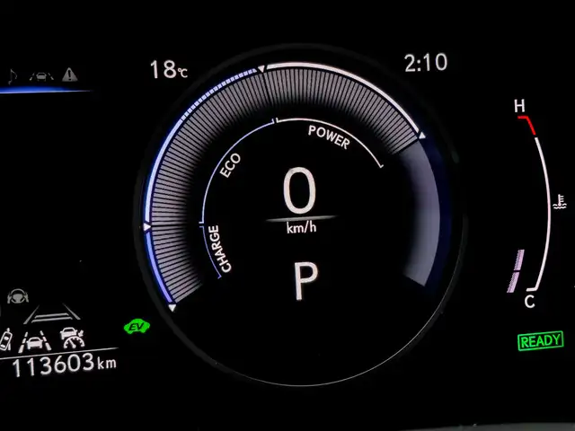 2022 Lexus NX 350h | Luxury Pkg | AWD | Safety Certified in Cars & Trucks in City of Toronto - Image 17