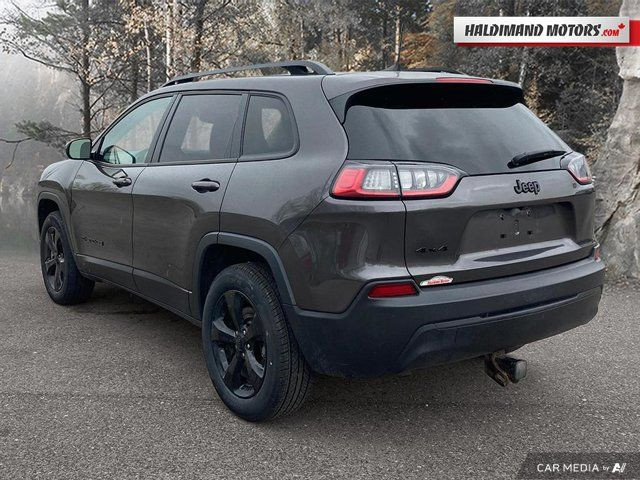 2020 Jeep Cherokee Altitude in Cars & Trucks in Hamilton - Image 3